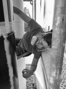 Käuferle Aichach, chimney stack, Kamine, schwarz-weiß Muster, Schornsteine, Kunst am Bau, Graffiti Artist, Künstlerin Miriam Ganser 